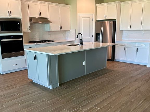 3rd image of 12237 SW Sand Dollar Way