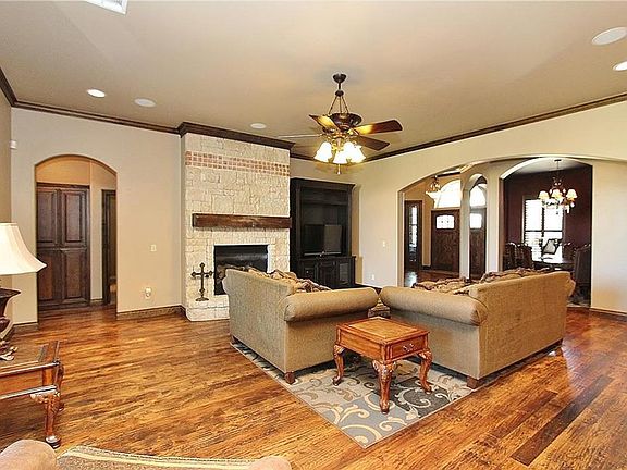 5th image of 3604 Wild Honey Ct