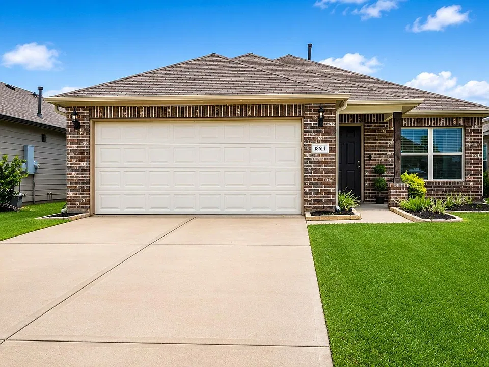18614 Porthaven Rose Ln