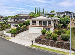 98-697 Keikialii St, Aiea, HI 96701