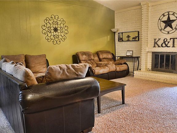 5th image of 2207 Stonebrook Dr
