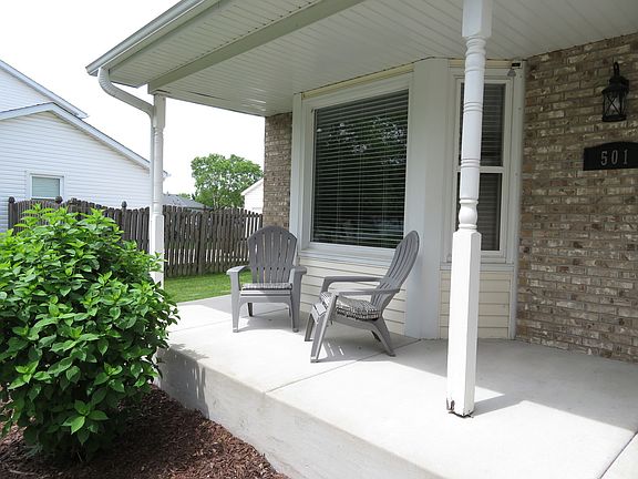 4th image of 501 Mooney Dr