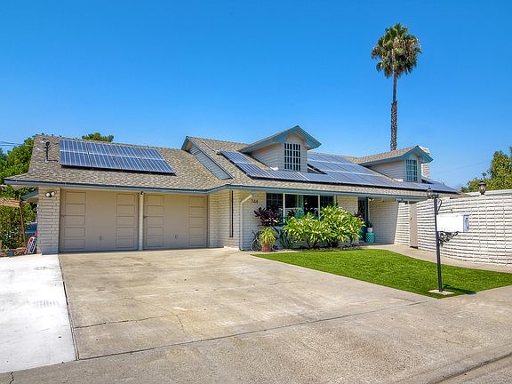 Welcome to 744 Beacon Place