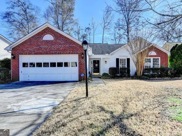 3070 Abbotts Pointe Dr, Duluth, GA 30097