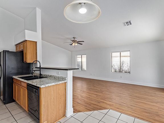 5th image of 7411 S 38th Dr