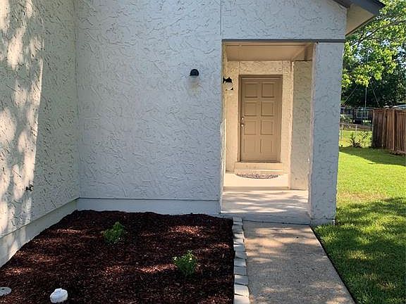4th image of 507 W Wilding Dr