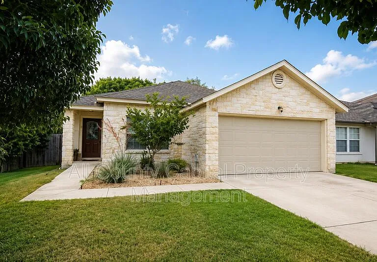 2606 Stapleford Dr — Photo 1