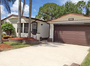 3930 Santa Clara Ln, North Fort Myers, FL 33903