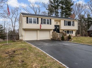 50 Longfellow Rd, Northborough, MA 01532