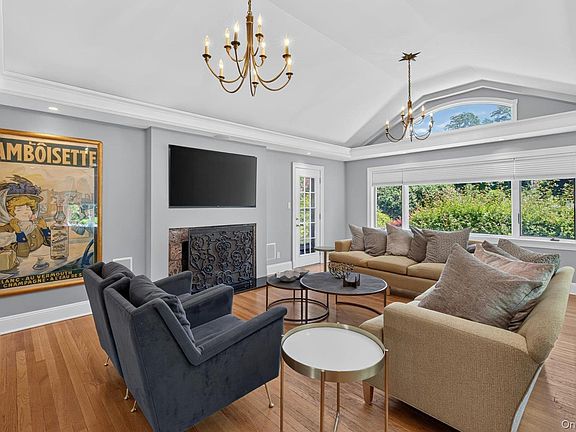 5th image of 81 Lawrence Hill Road
