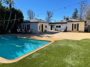 5850 Vanalden Ave, Tarzana, CA 91356