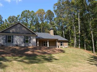 1177 Commerce Ln, Commerce, GA 30529