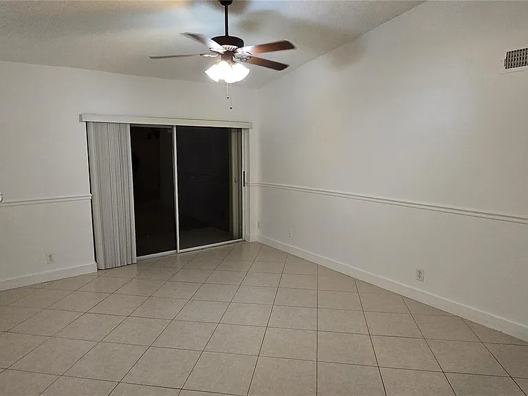 10741 Cleary Blvd #306 — Photo 9