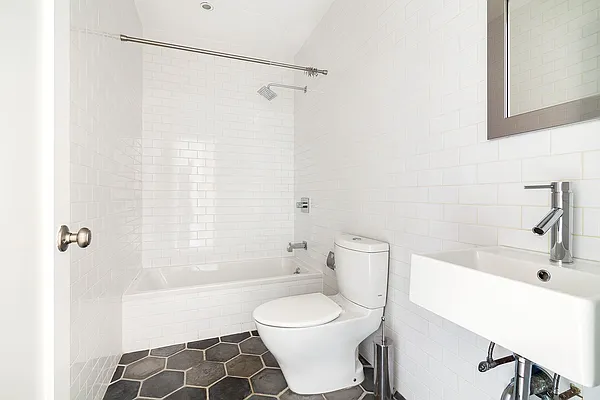 Rented by Compass | media 12