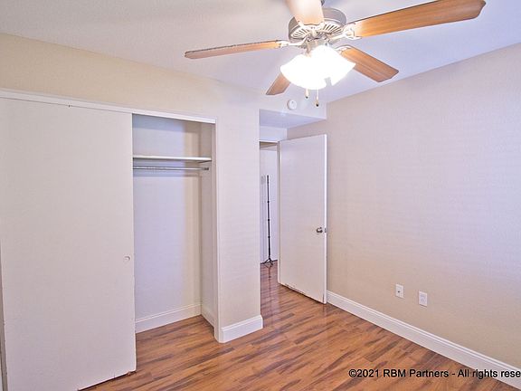 5th image of 518 Hillsboro Ave APT 4