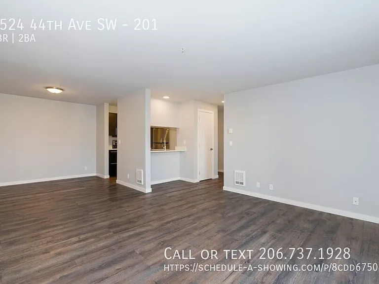 4524 44th Ave SW #201 — Photo 3