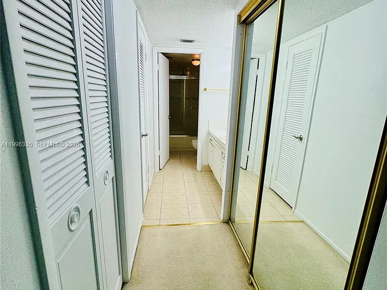 18011 Biscayne Blvd #1003 — Photo 10