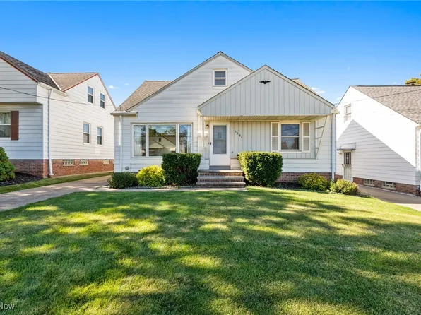 5384 E 132nd St, Garfield Heights, OH 44125