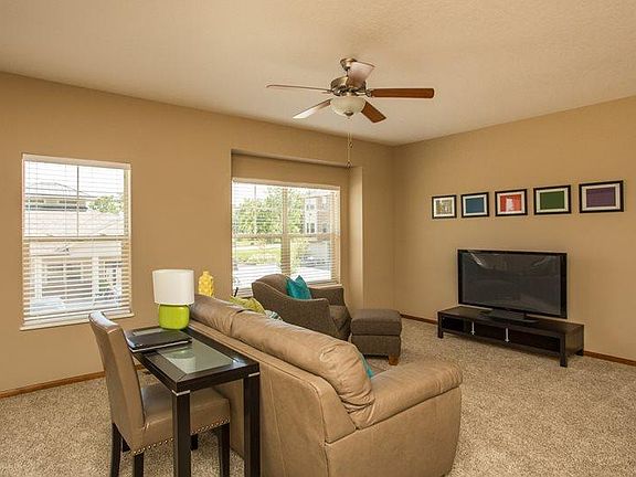 3rd image of 8980 Slate Dr #8948