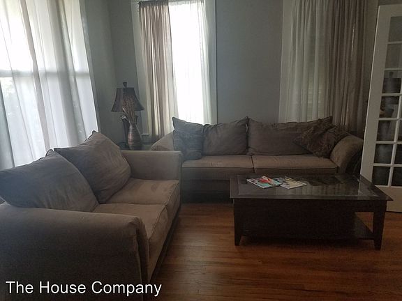 4th image of 2223 35th St