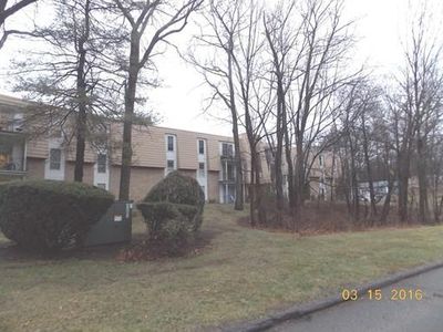 10 Shadowbrook Ln APT 43, Milford, MA, 01757