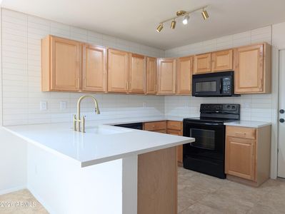 11807 N 76th Ave, Peoria, AZ, 85345