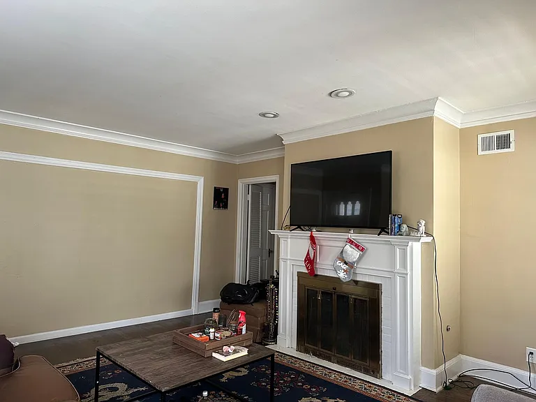 222 Patterson St — Photo 12