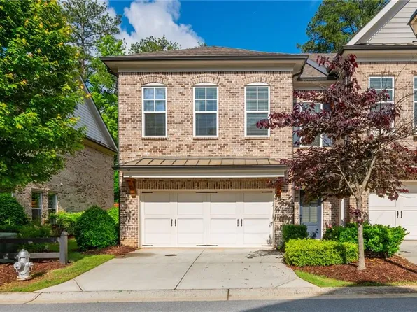 2021 Towneship Trl, Roswell, GA 30075