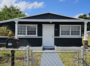718 NW 1st St, Hallandale, FL 33009