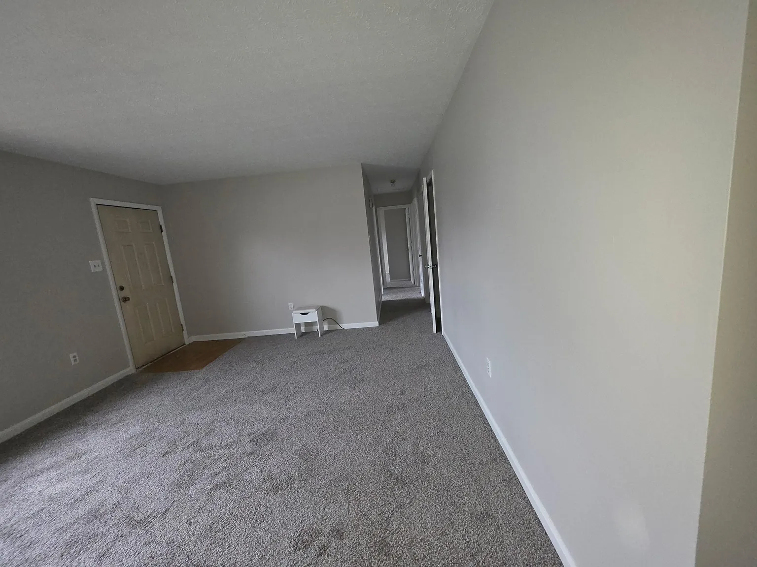 1016 Legislative Ln — Photo 4
