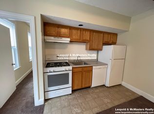 81 Robbins St #3, Waltham, MA 02453