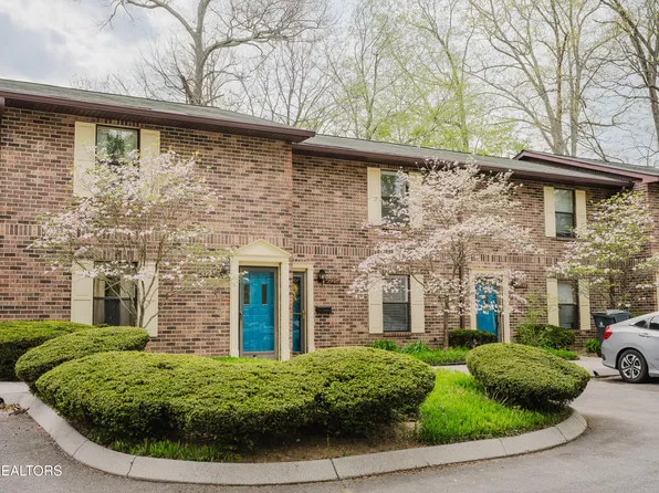 1325 Francis Station Dr, Knoxville, TN 37909