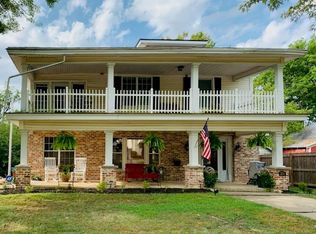 206 E 11th St, Pawhuska, OK 74056