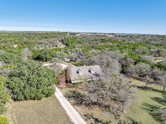 3rd image of 301 County Road 3330