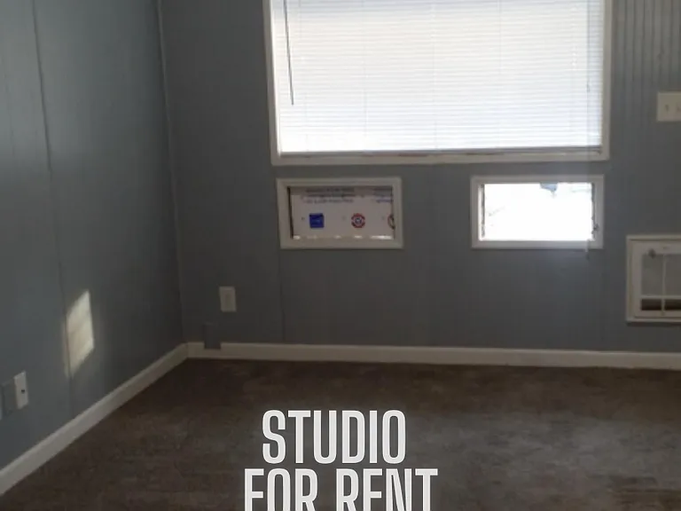 2808 S 221st St #13 — Photo 9