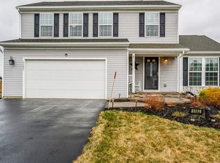 5582 Wyandra Dr, Clay, NY 13041