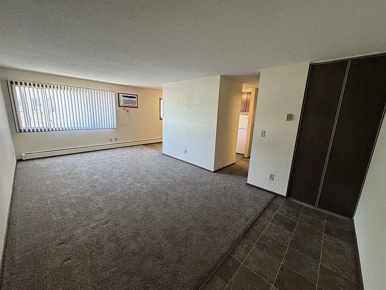 1017 Raymond Ave — Photo 7