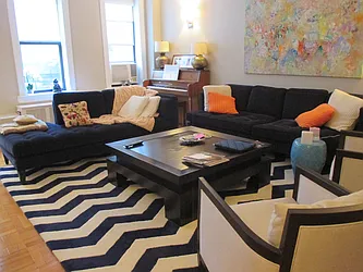 Rented by Rita S Citrin, LREB