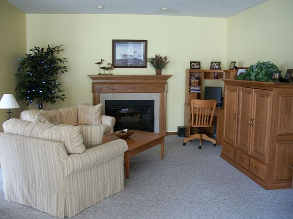 Family Room (Open Concept)
