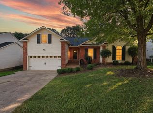725 E Woodlands Trl, Nashville, TN 37211