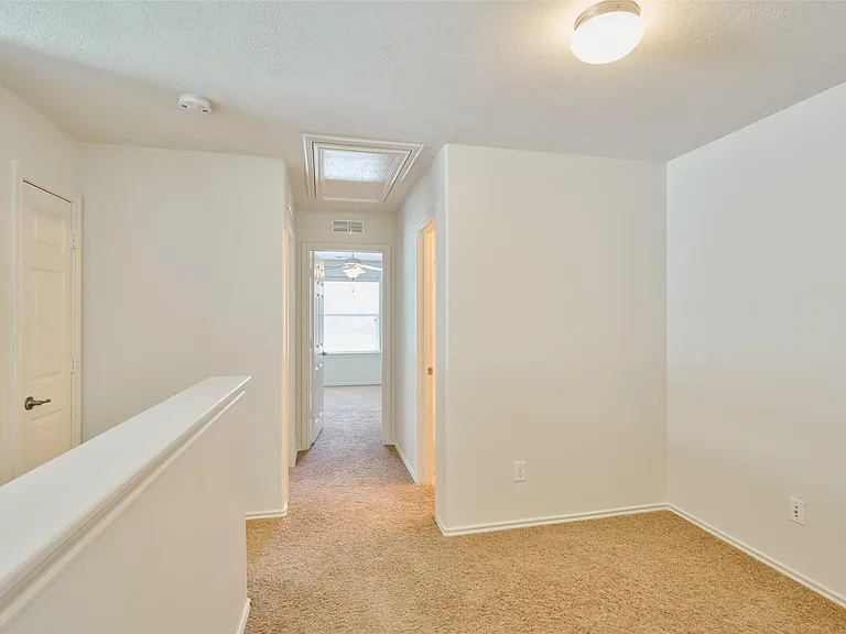 327 Bloomhill Pl — Photo 28