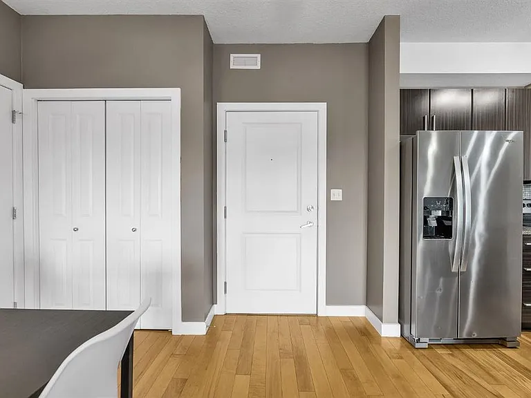 NW Millrise Dr SW — Photo 16