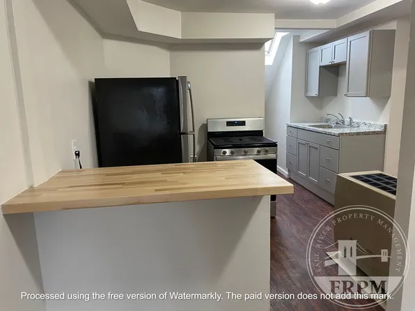 2195 Purchase St, 2195 Purchase St #3N, New Bedford, MA 02746