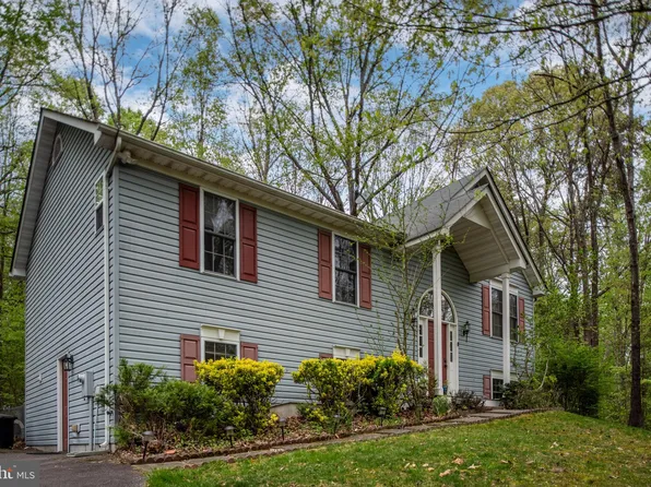 1093 French Ct, King George, VA 22485