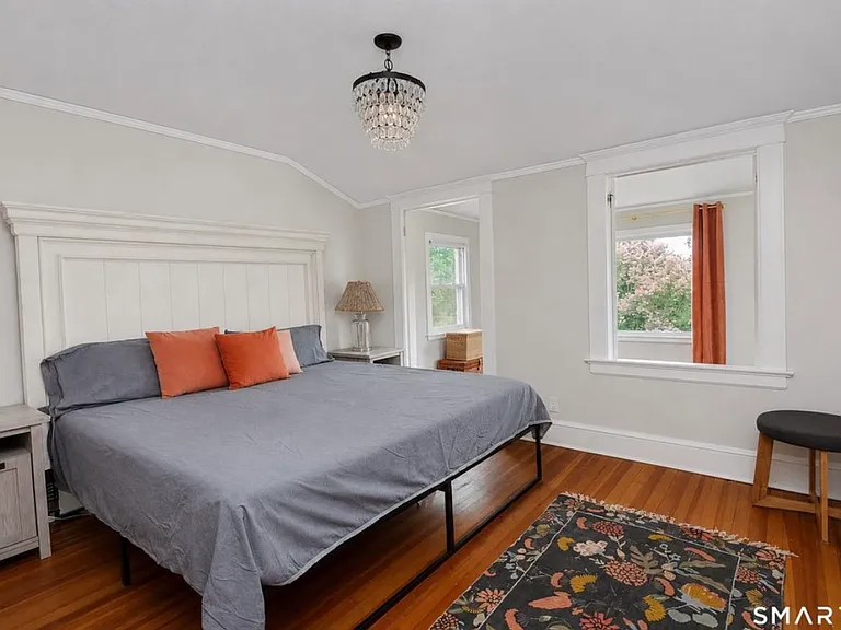 23 Jessamine St — Photo 13