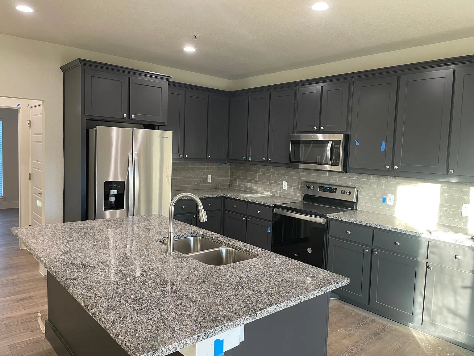 2 bed, 1167 sqft, $2,100 — Photo 4