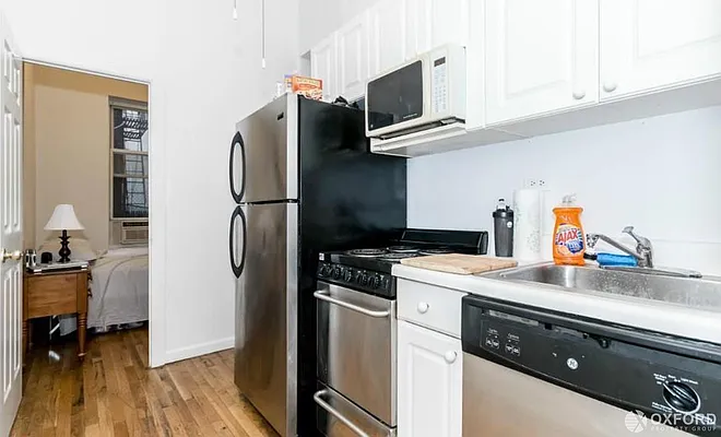 Rented by Oxford Property Group | media 55