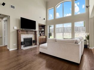 214 Crestbrook Dr, Rockwall, TX 75087