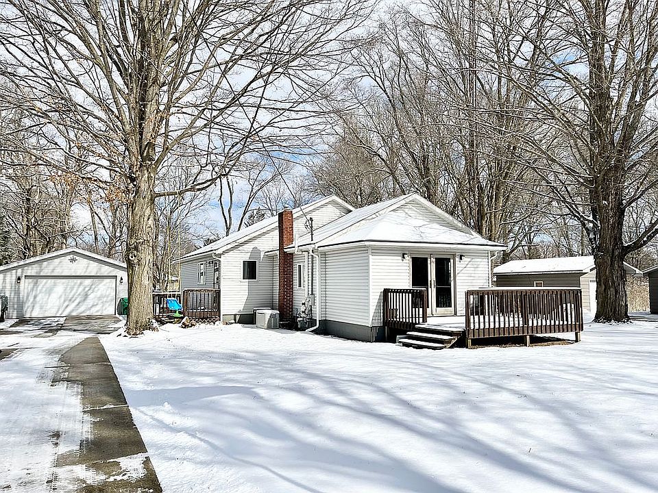 1st image of 2711 Mannix St