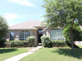 2213 Hunters Run Dr, Plano, TX 75025